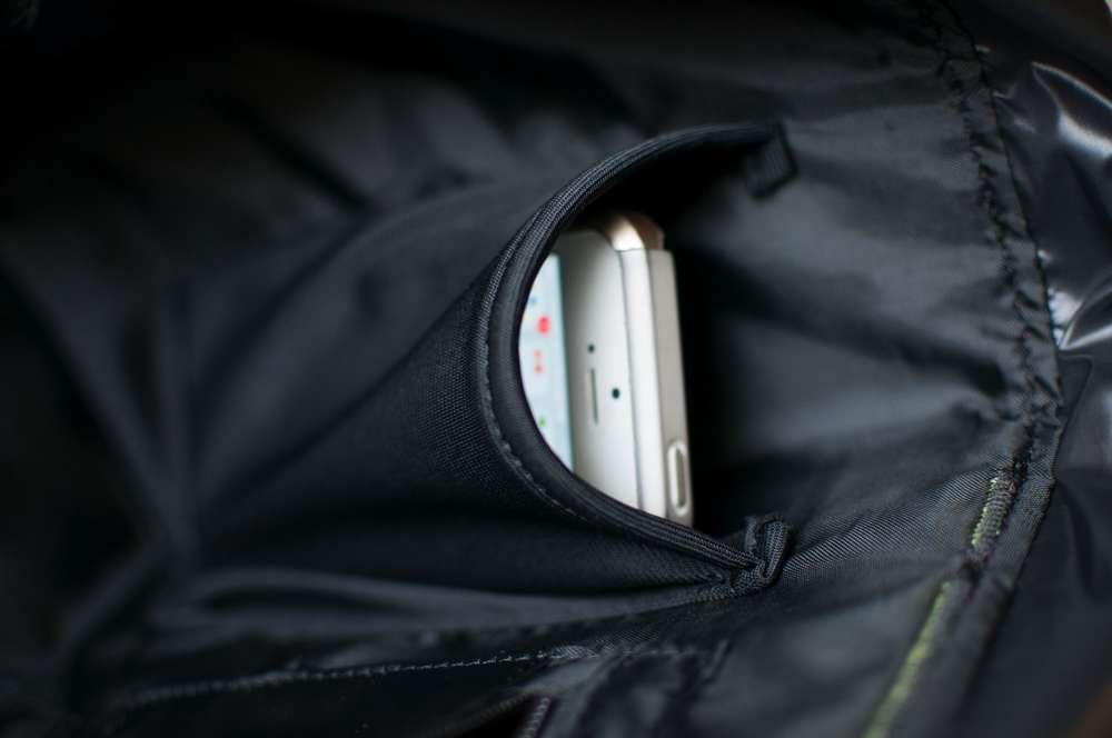 smartphone pocket